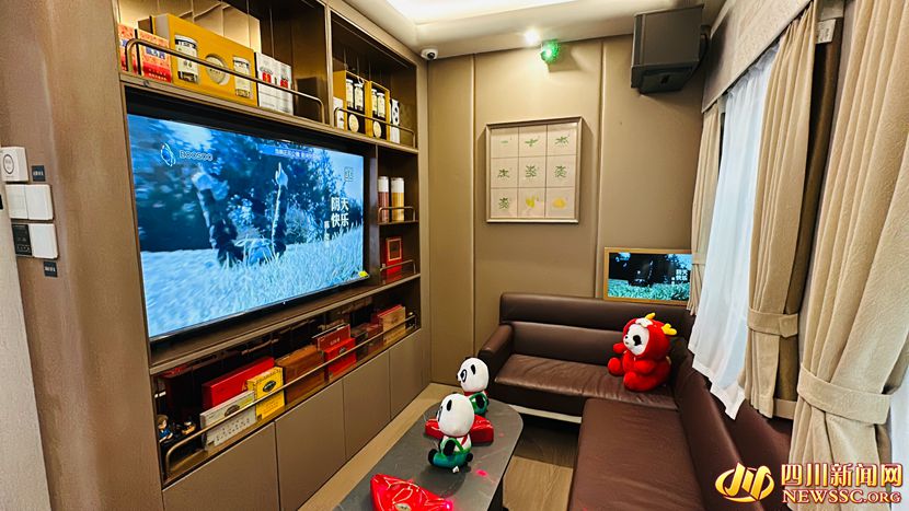 列车ktv.jpg