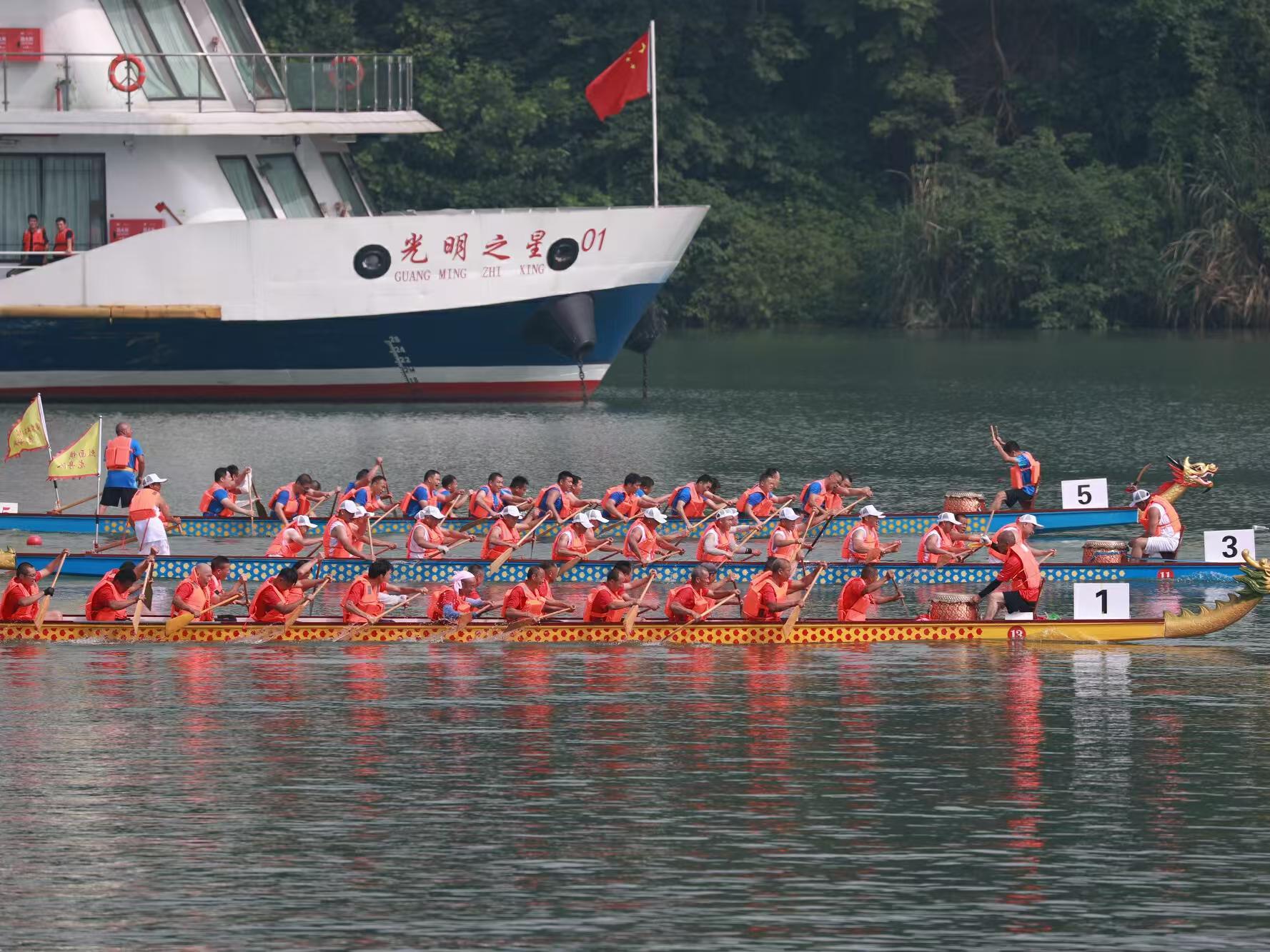 比赛现场.jpg